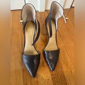 Ann Taylor: Navy Ankle Strap Pumps: Size 6 1/2